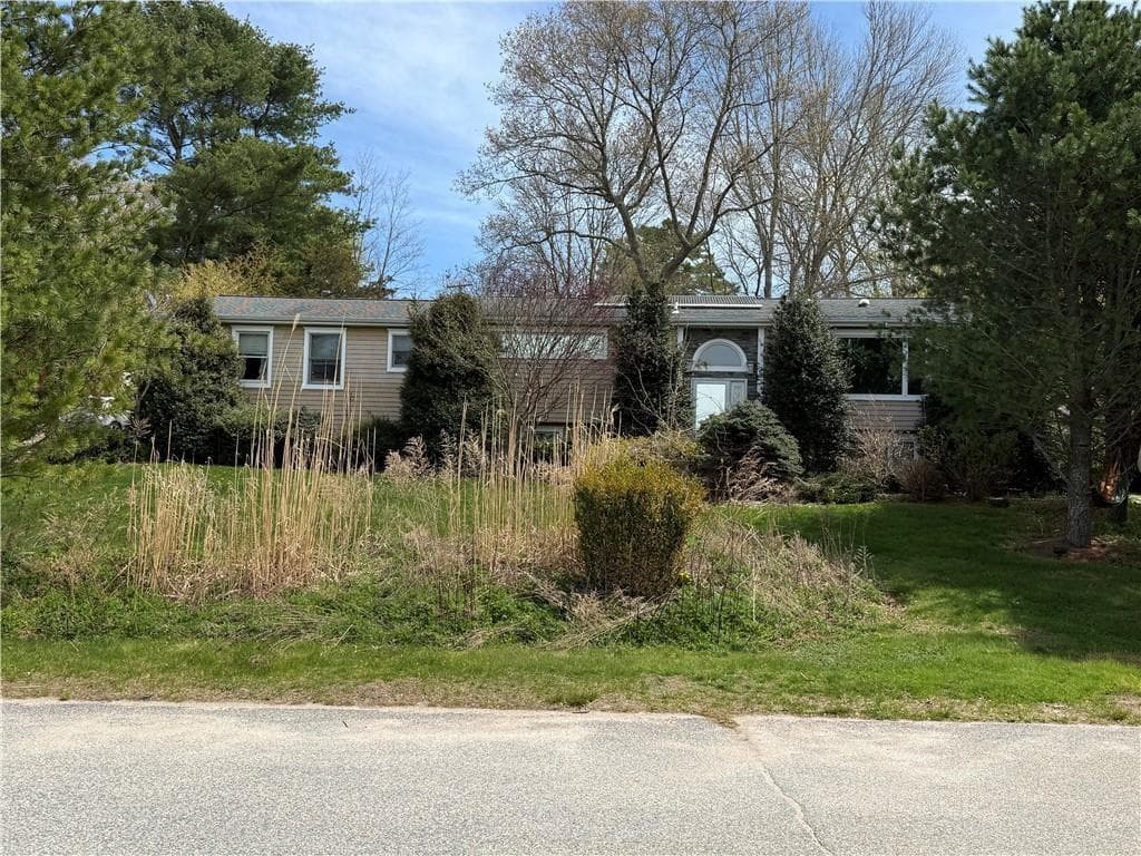 1 Edgewood Avenue - Photo 3