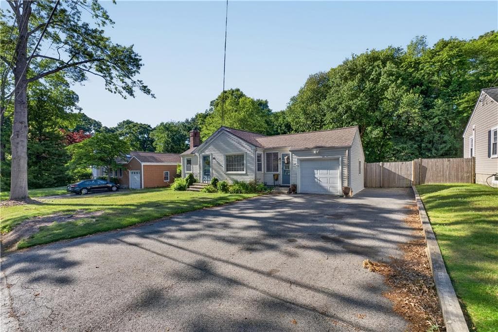 9 Milton Road - Photo 3