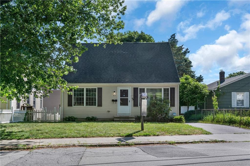815 Elm Street
