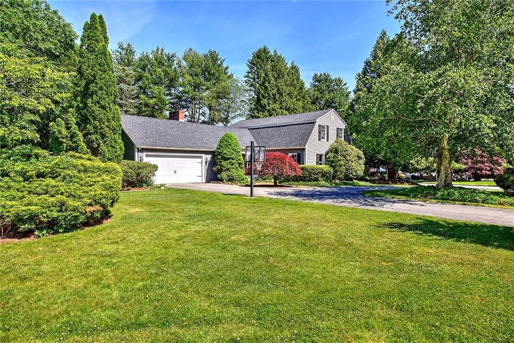 15 Sylvia Lane - Photo 2