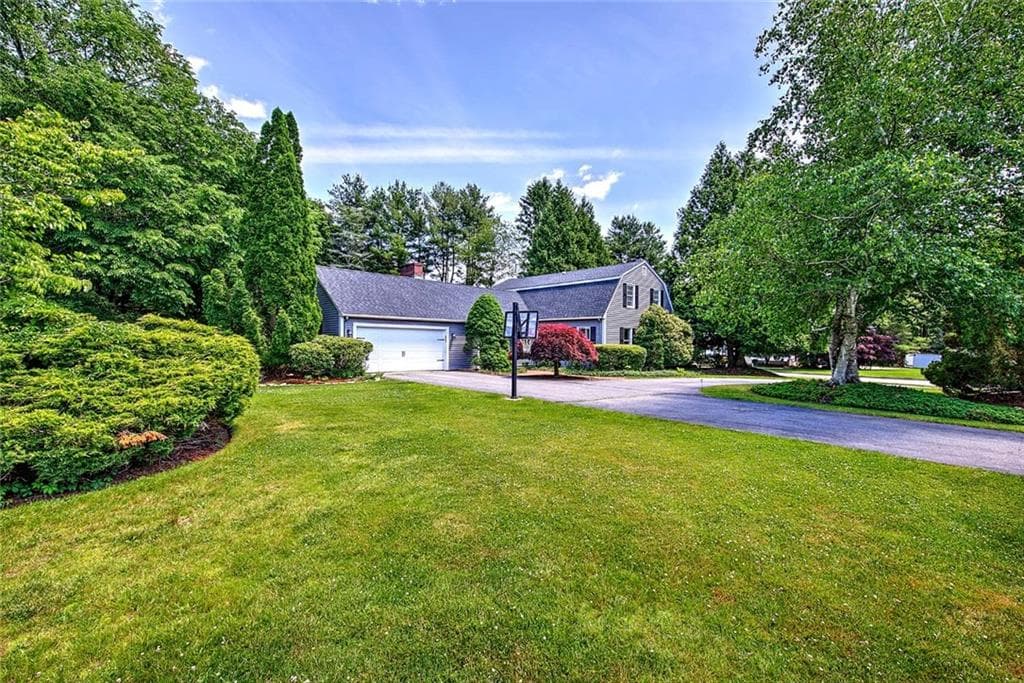 15 Sylvia Lane - Photo 4