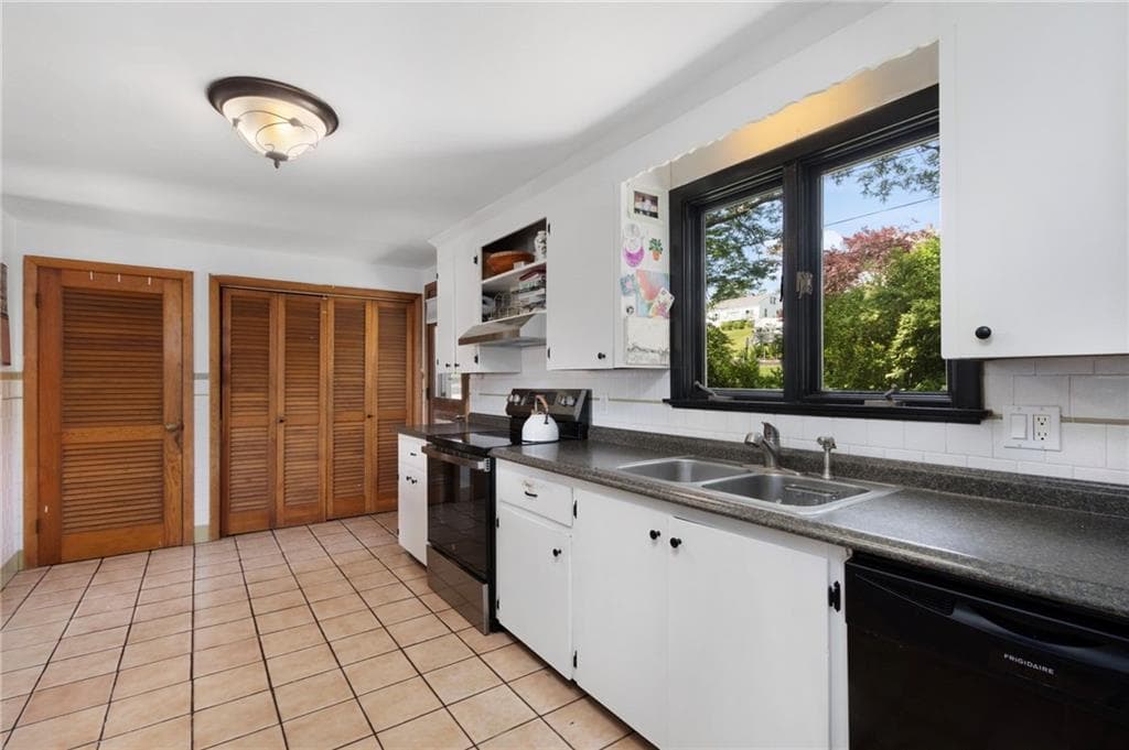 10 Johnnycake Lane - Photo 4