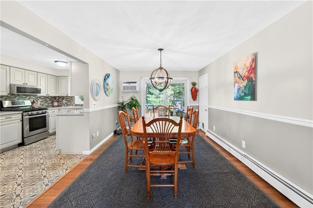 143 Oak Park Drive - Photo 2