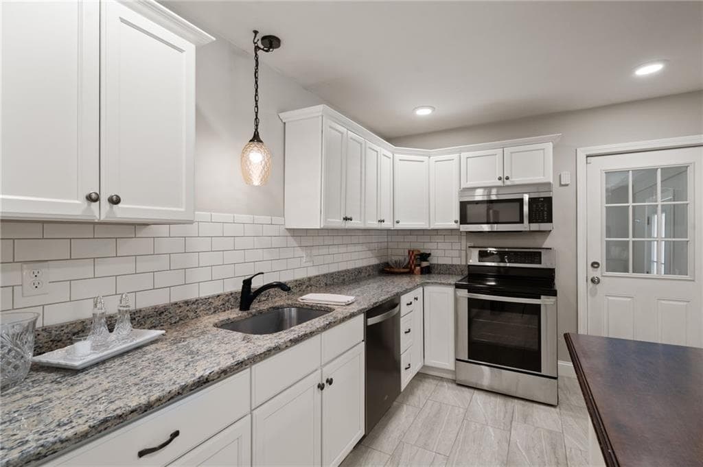 380 Woodward Avenue - Photo 4