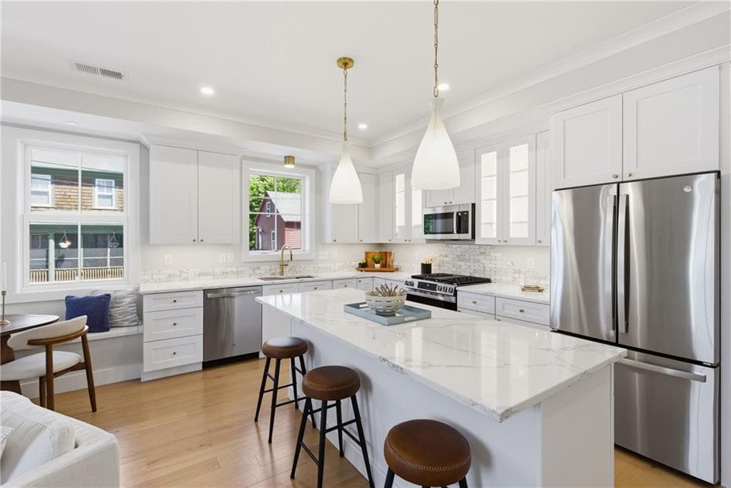 67 Queen Street #1B - Photo 5