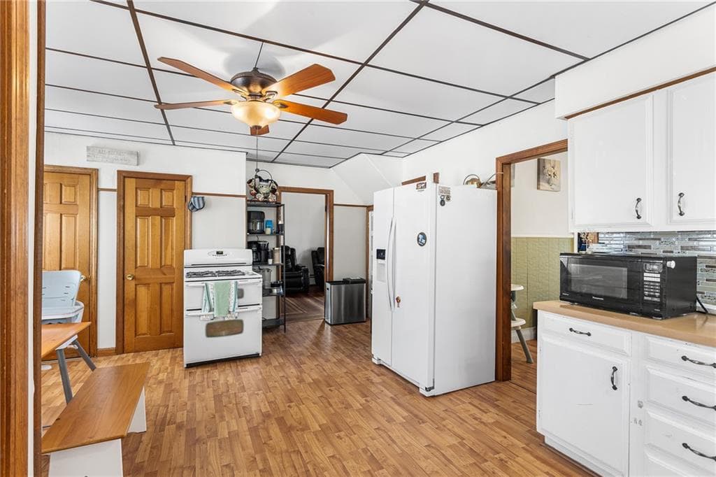 128 Atwood Avenue - Photo 4
