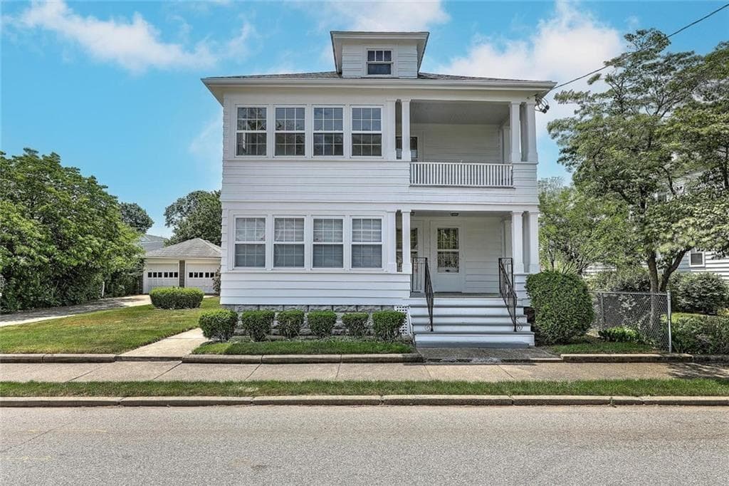 181 Saratoga Avenue - Photo 2