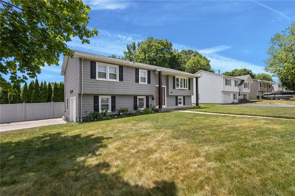 38 Bateman Avenue - Photo 2