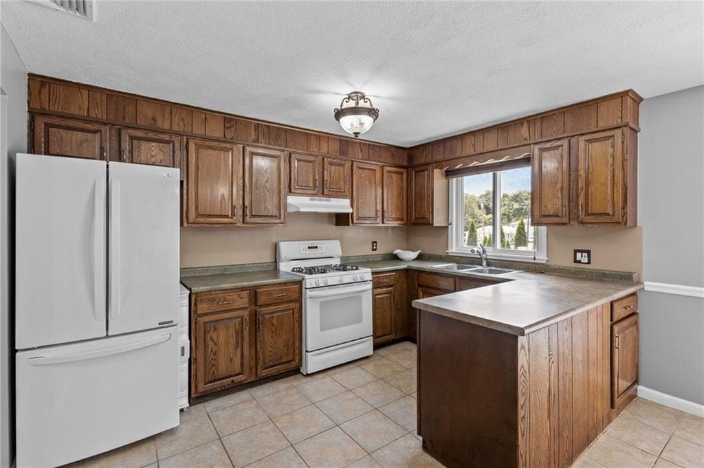 38 Bateman Avenue - Photo 3