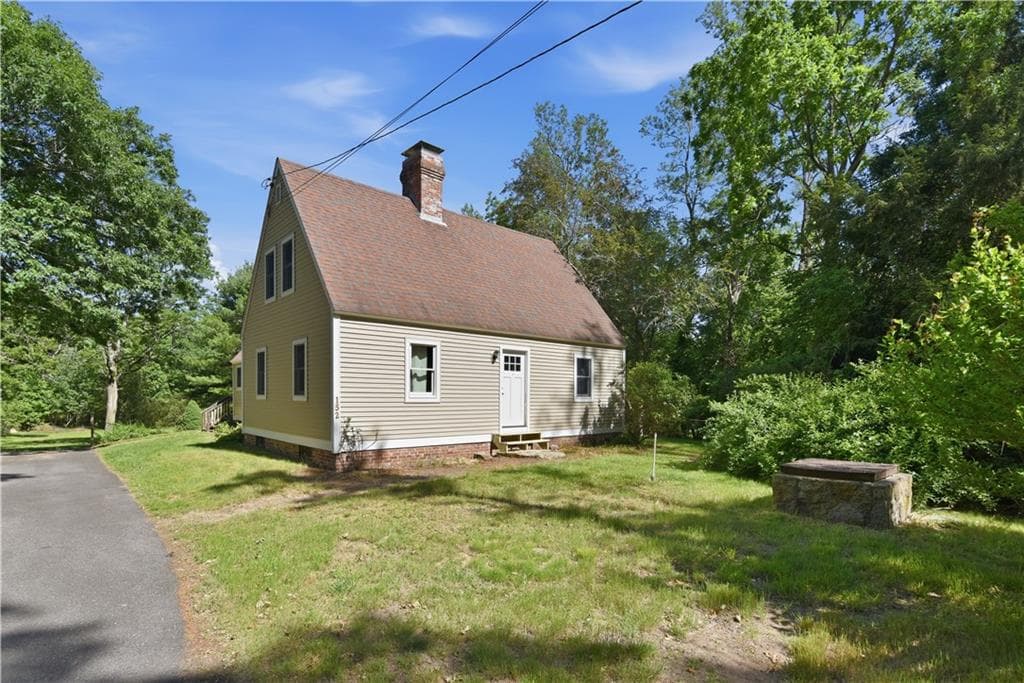 152 Hallville Road