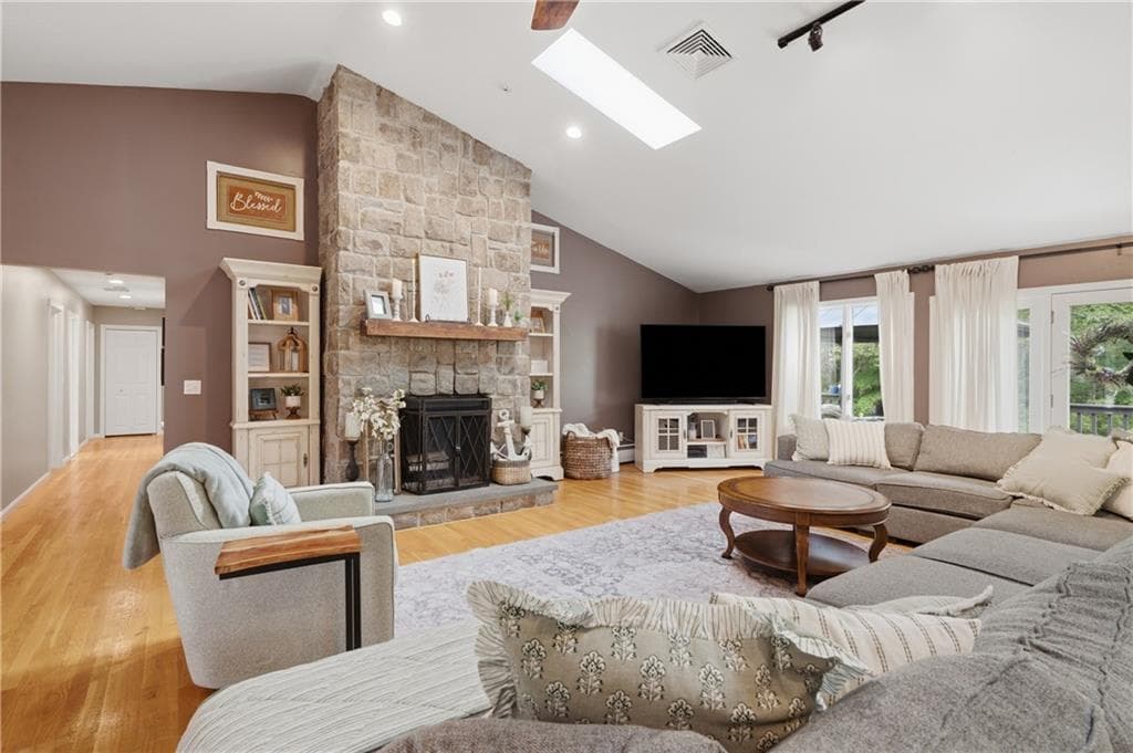 162 Absalona Hill Road - Photo 4