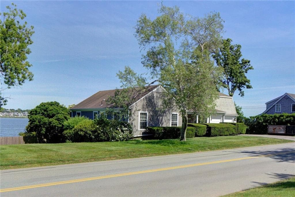 172 Eustis Avenue - Photo 5