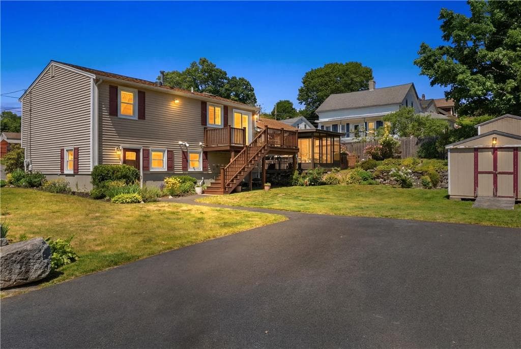 14 Oak Street - Photo 2