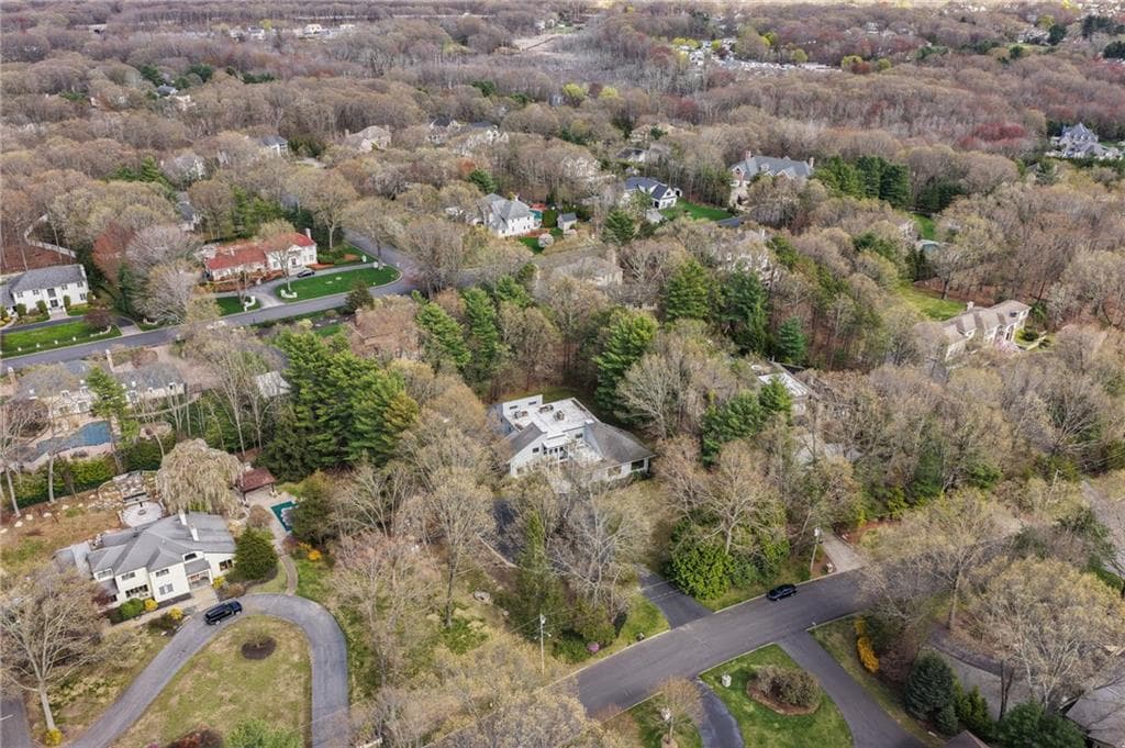 29 Dennell Drive - Photo 1