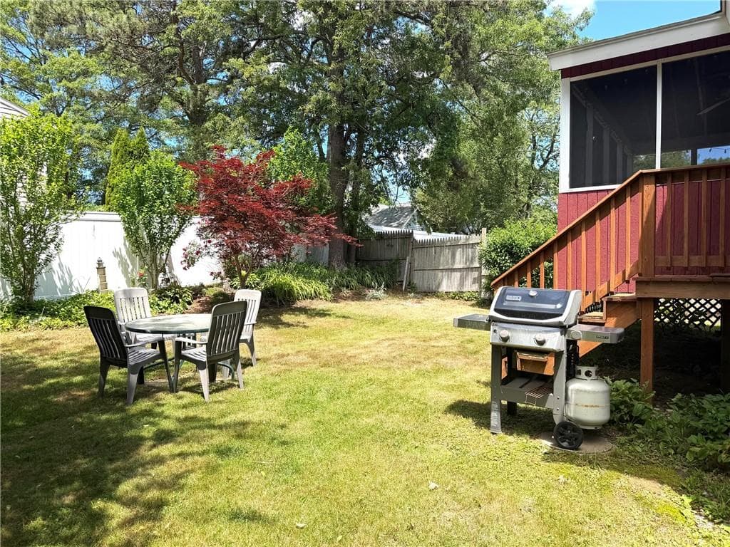 76 Hemlock Road - Photo 4