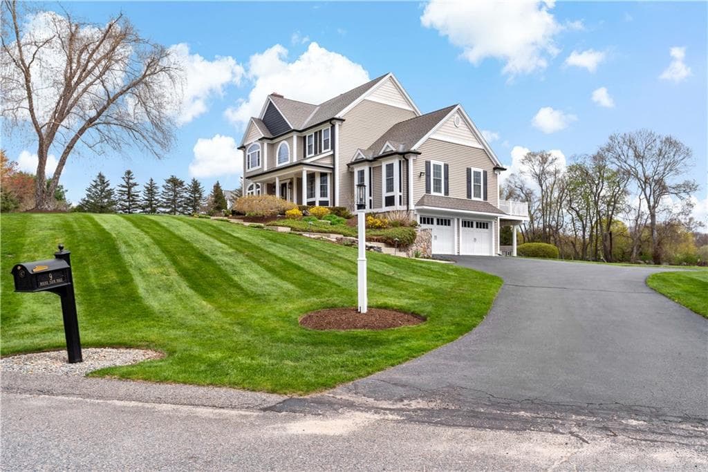 9 Round Farm Road - Photo 3
