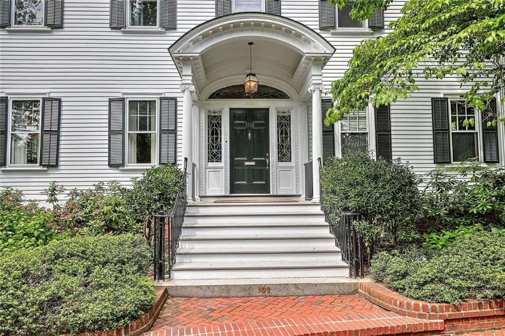 102 Prospect Street - Photo 2