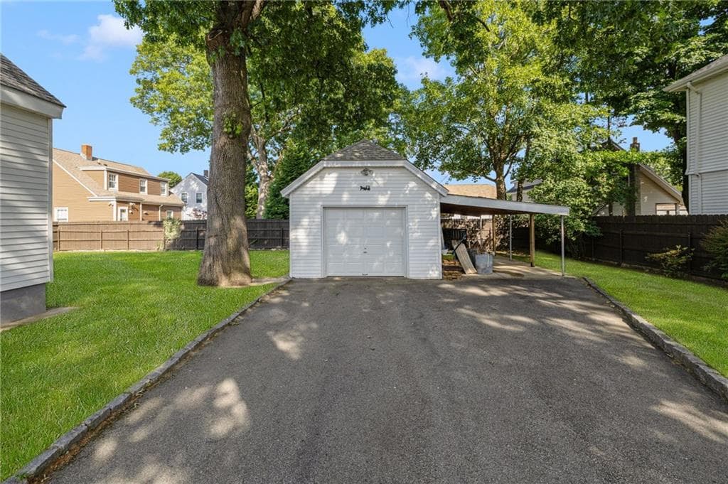 463 Power Road - Photo 3