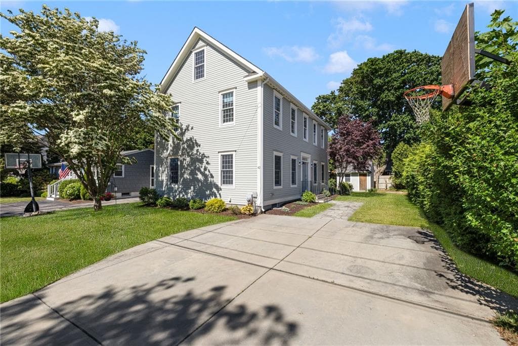 42 Camden Road - Photo 2