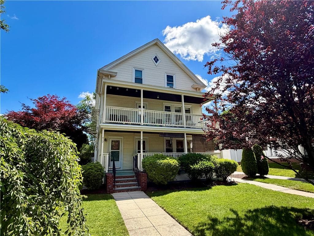 415 Harris Avenue - Photo 3