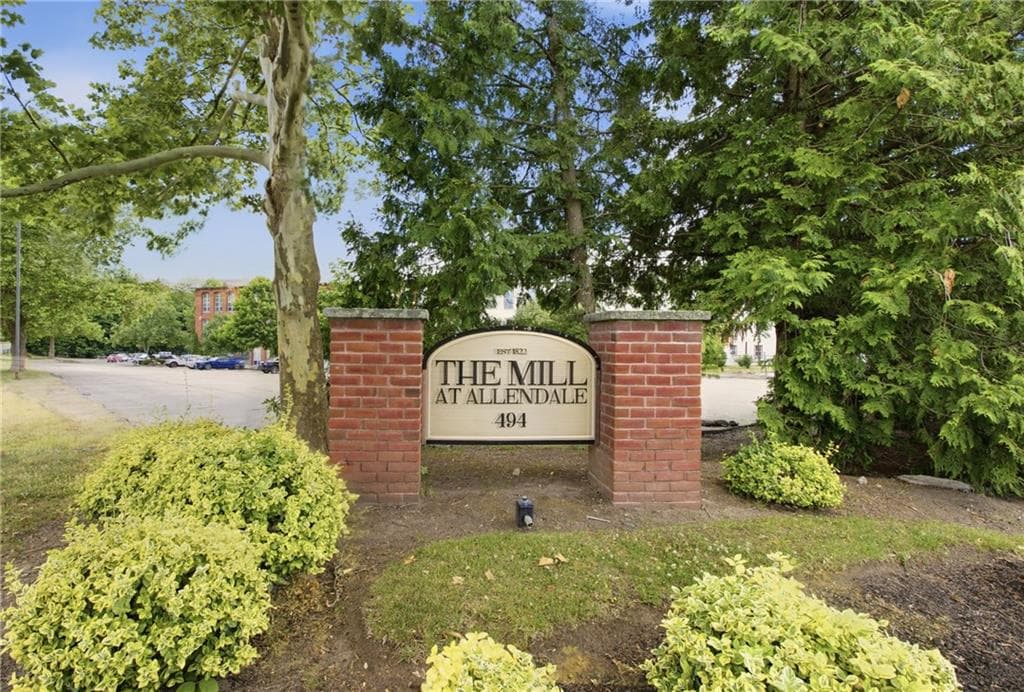 494 Woonasquatucket Avenue #411 - Photo 2