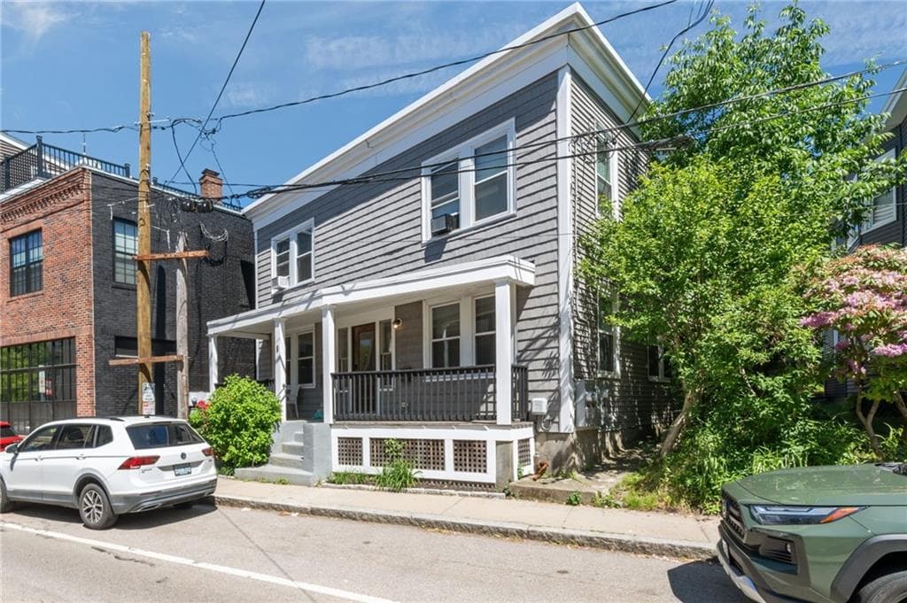 8 Spring Street #A