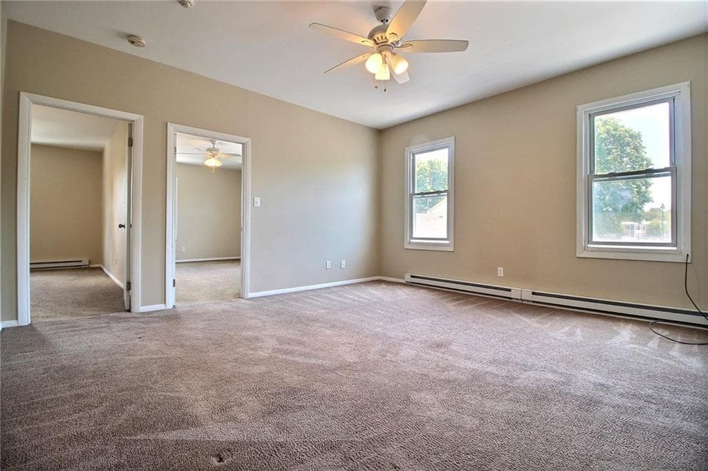 33 Railroad Avenue #2 - Photo 3