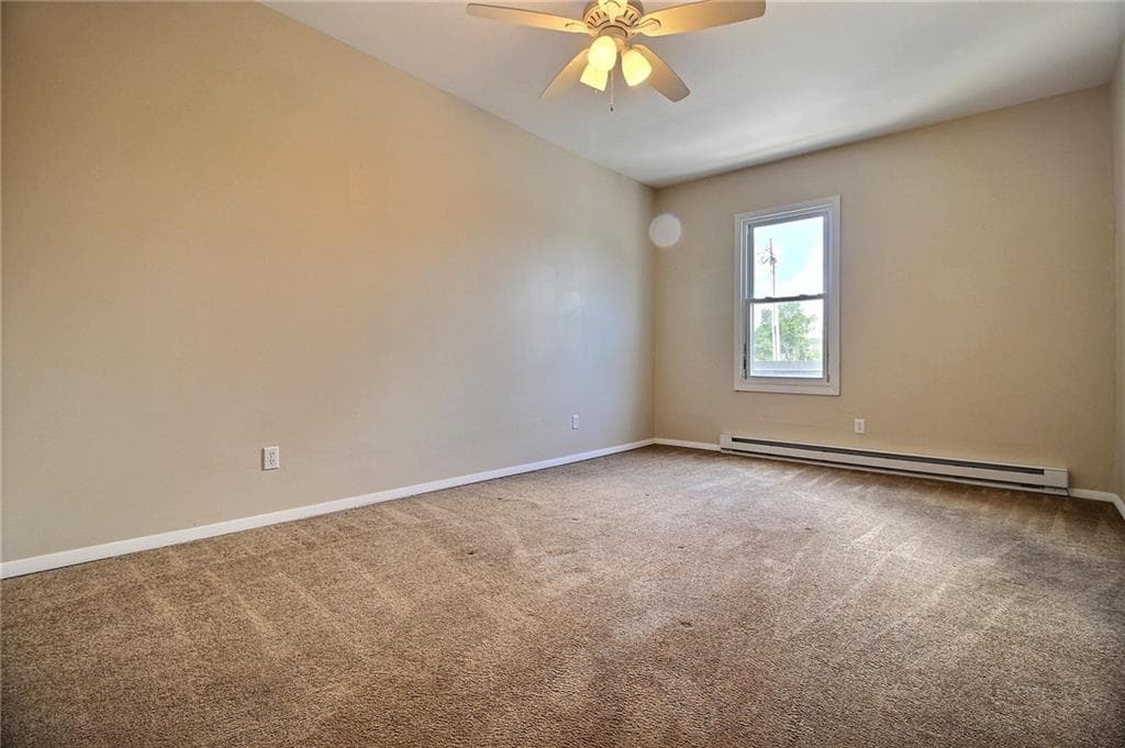 33 Railroad Avenue #2 - Photo 5