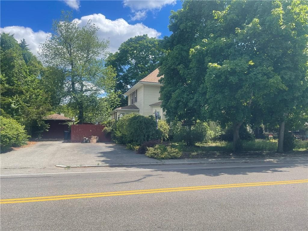 139 Overbrook Avenue - Photo 2