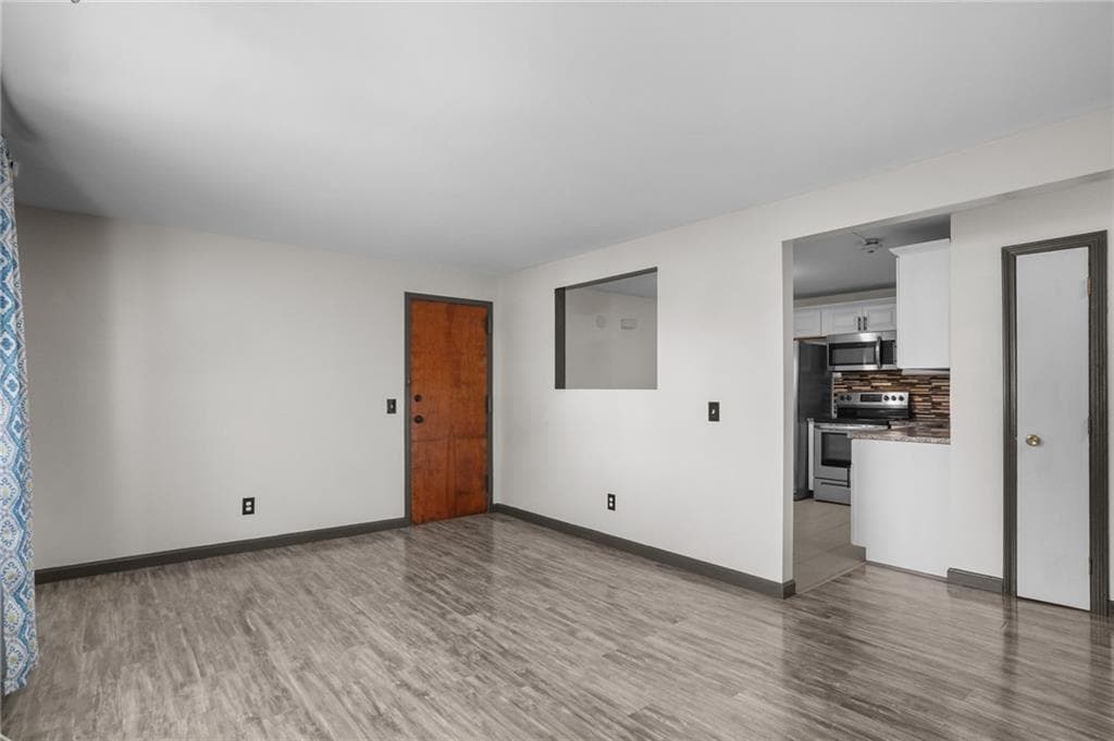 2160 Mineral Spring Avenue #3-10 - Photo 4
