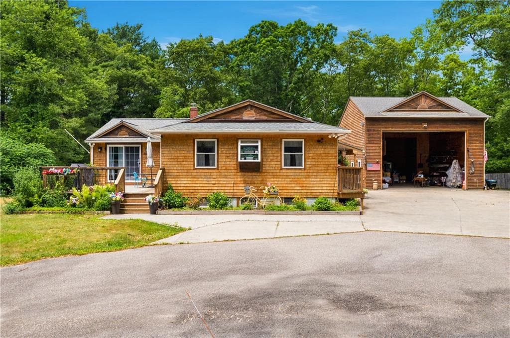 1625 Victory Highway - Photo 2