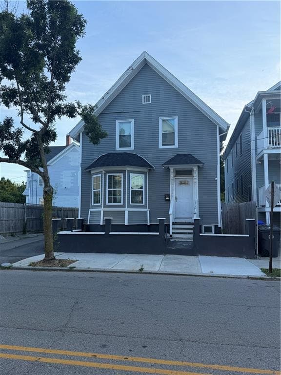 124 River Avenue
