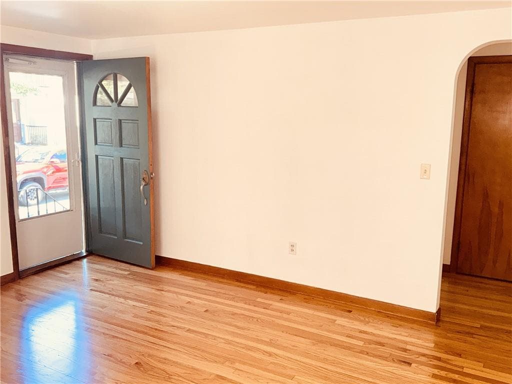 25 Thurston Avenue #B - Photo 3