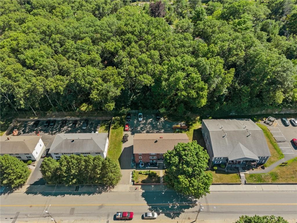 339 Privilege Street - Photo 5