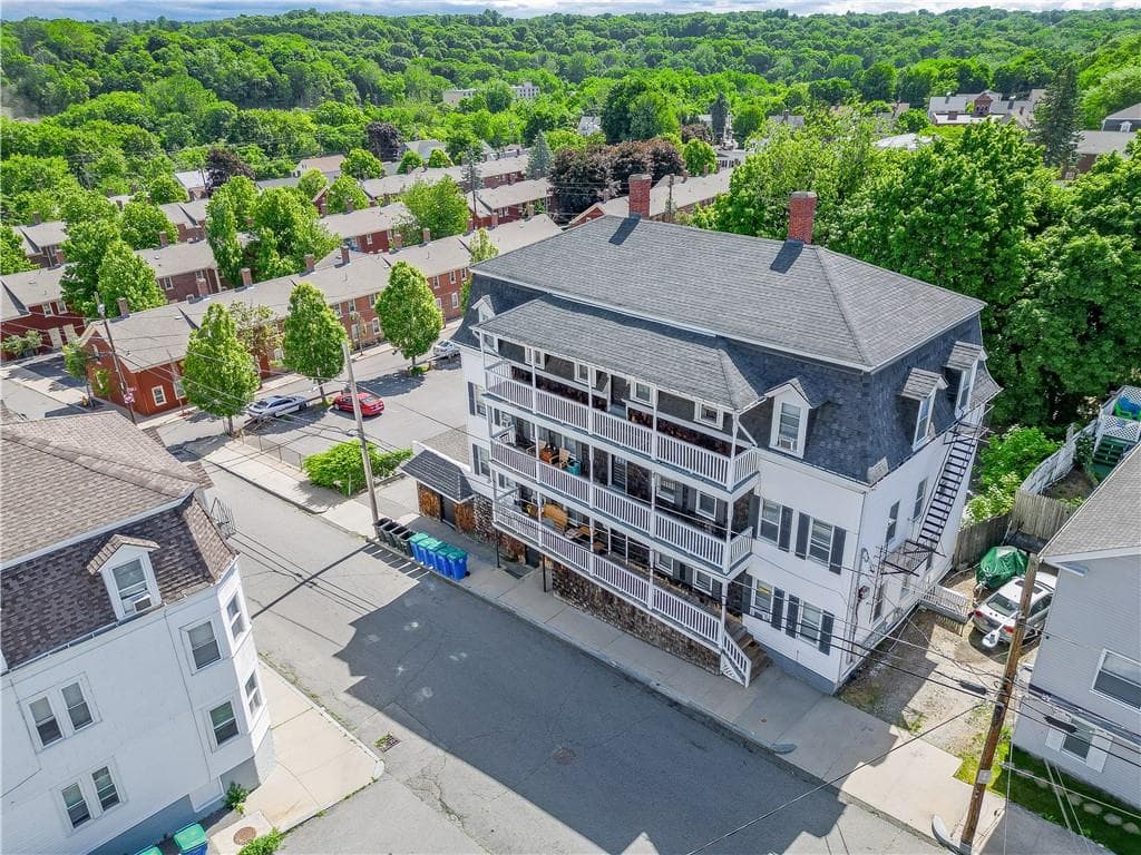 68 WINTER Street