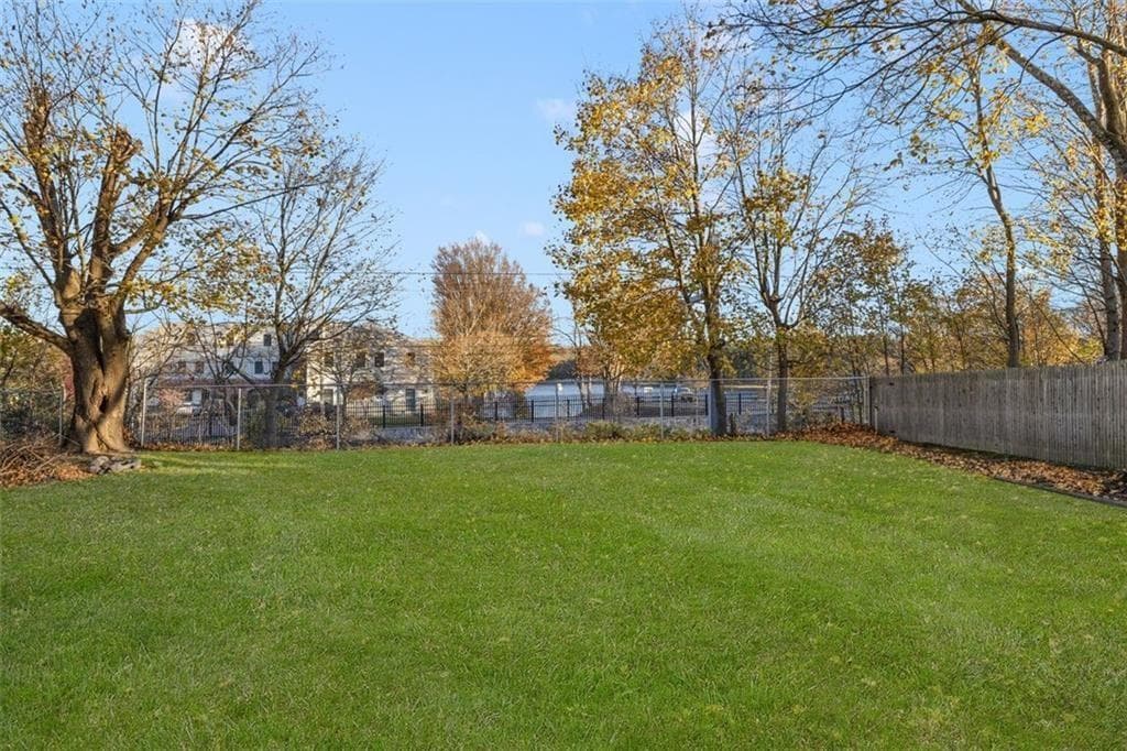 208 Marlborough Street #4 - Photo 5