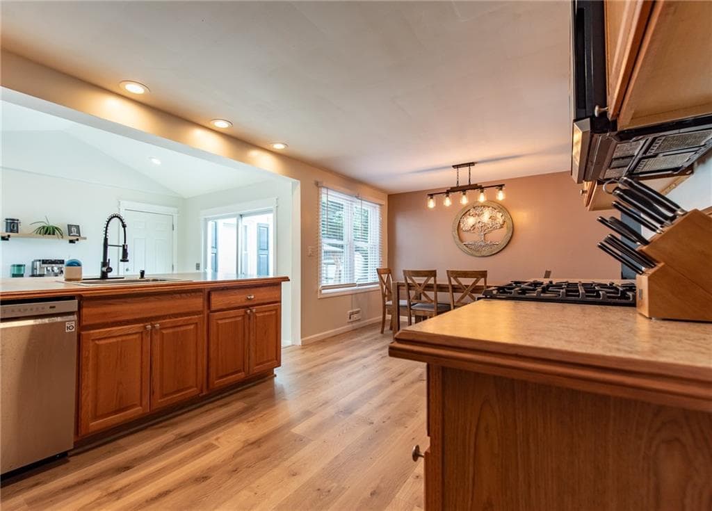 67 Cherry Hill Drive - Photo 4