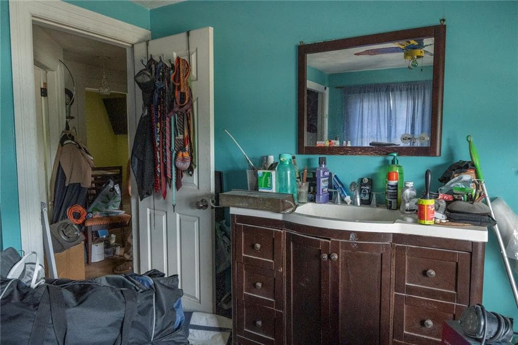 91 Roger Williams Avenue - Photo 4