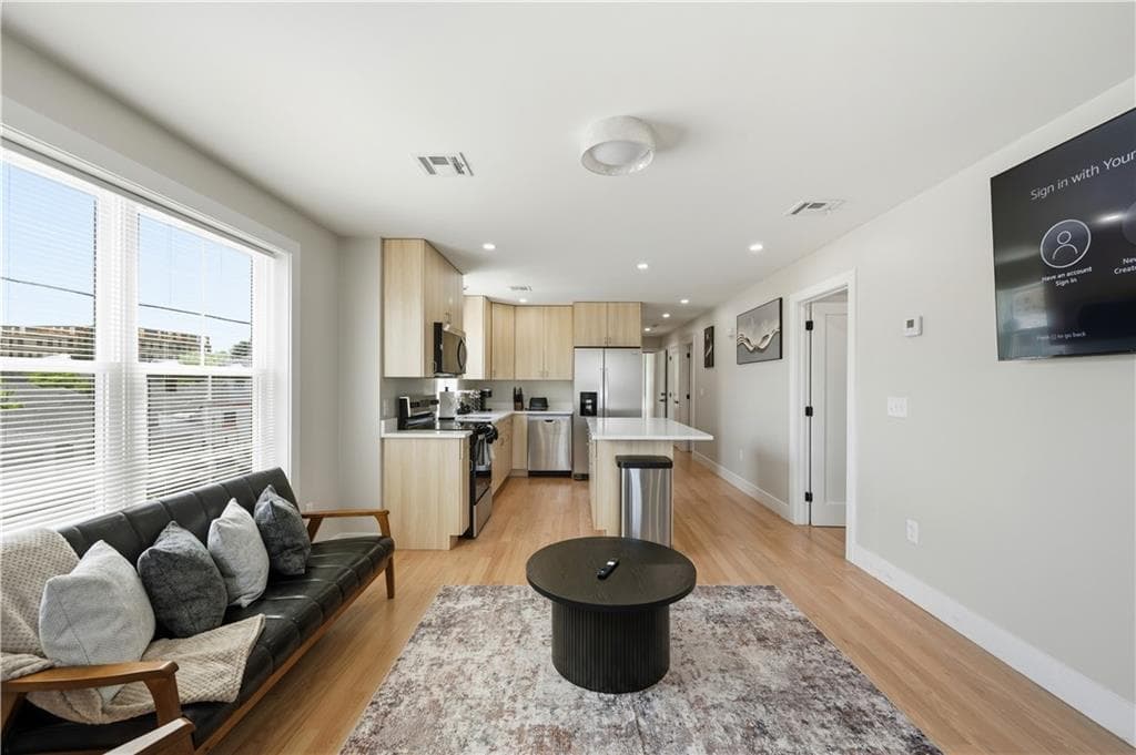 160 Cumberland Street - Photo 4