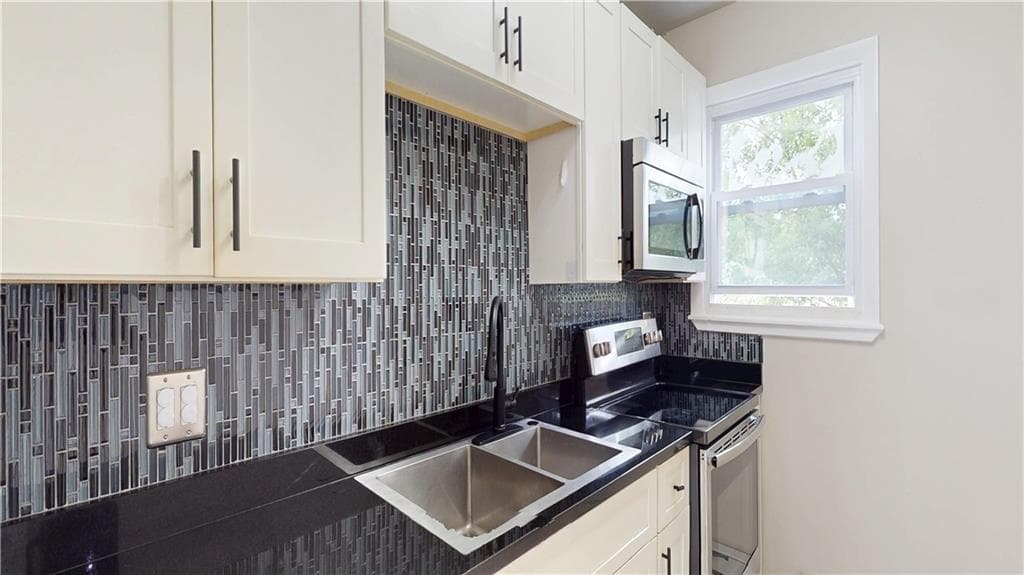 11 Swanton Street - Photo 3