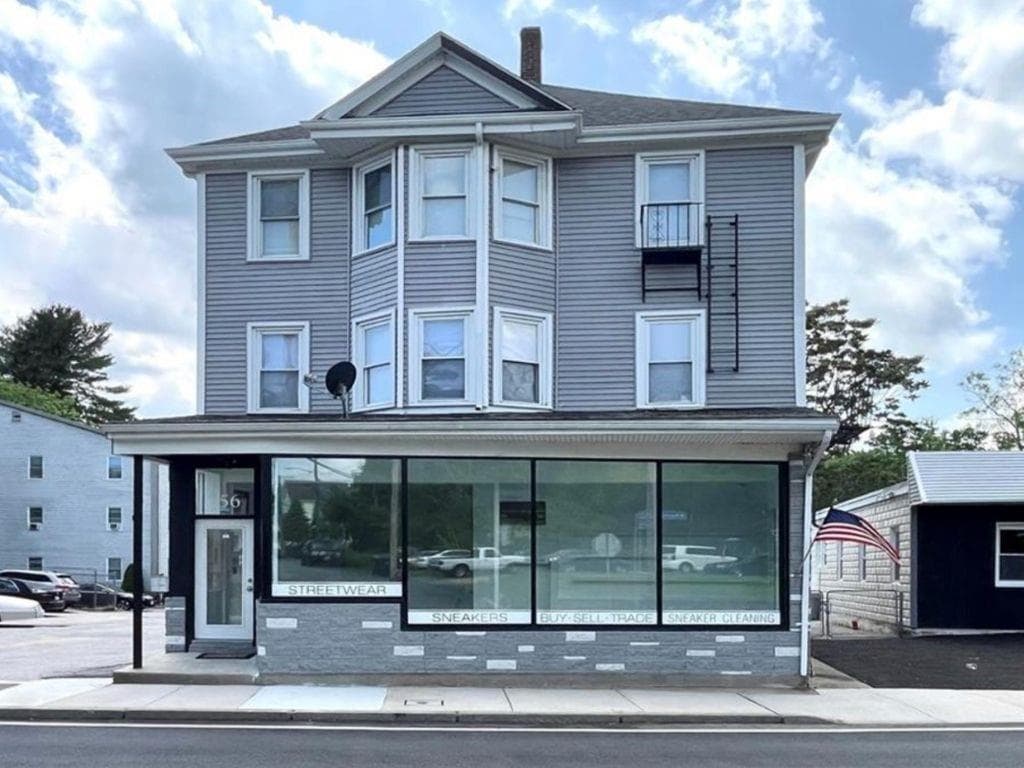 256 Woonasquatucket Avenue - Photo 1