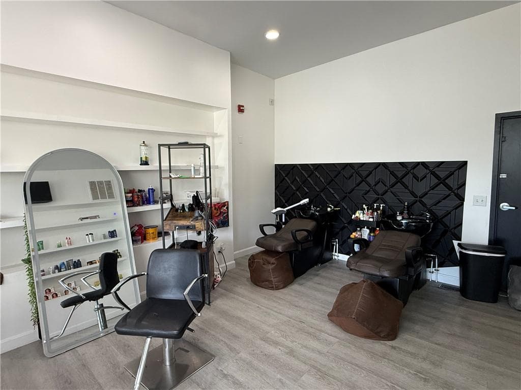 256 Woonasquatucket Avenue - Photo 4
