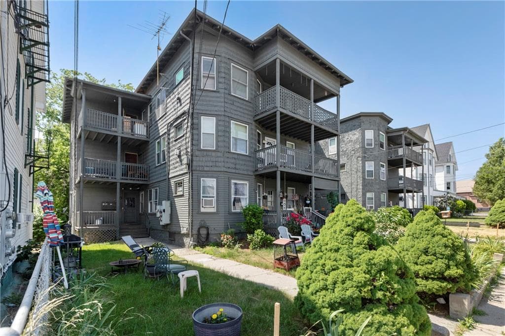 414 Rathbun Street - Photo 3