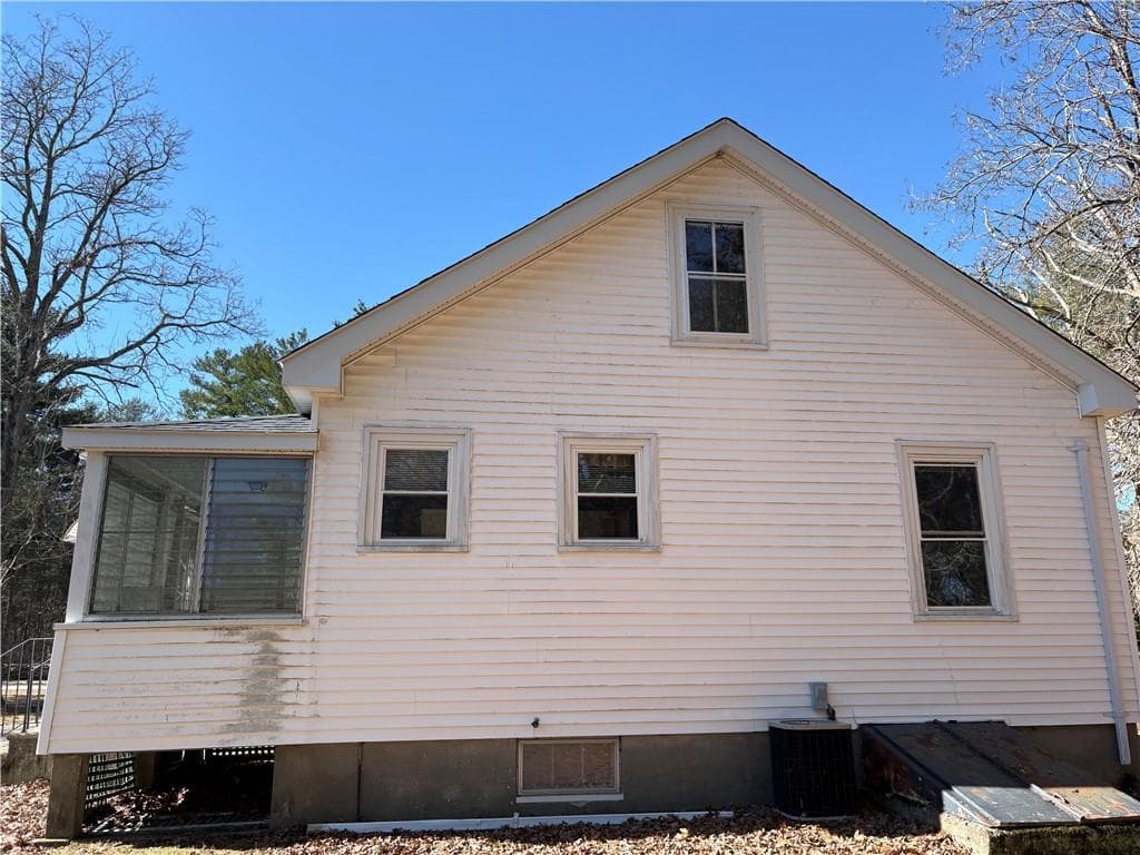 52 CARPENTER Street - Photo 2