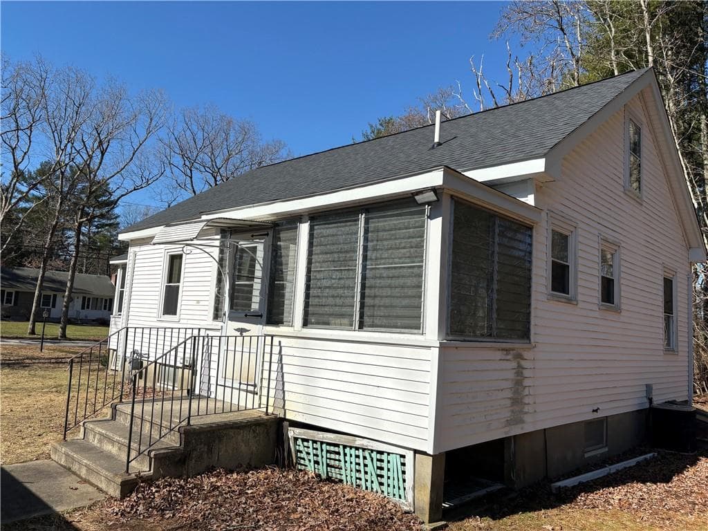 52 CARPENTER Street - Photo 3