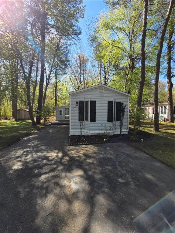 27 Leisure Way
