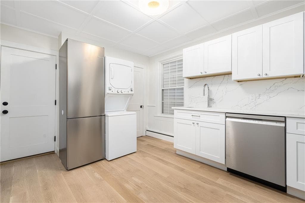 28 Young Street #Unit 2 - Photo 2