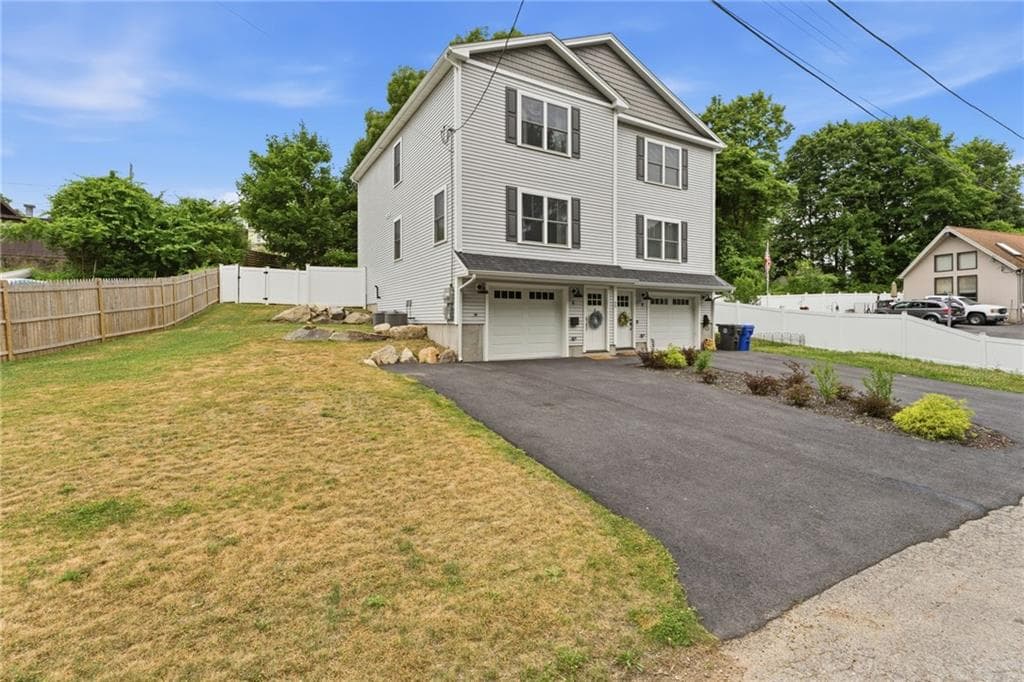 55 South Street #1 - Photo 3