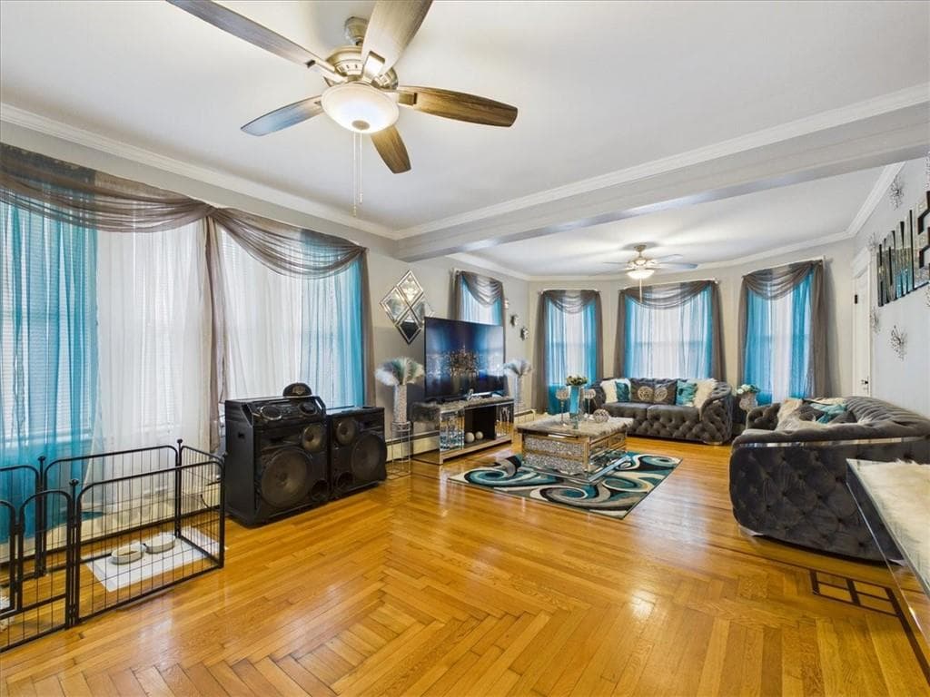 145 Burnside Avenue - Photo 5