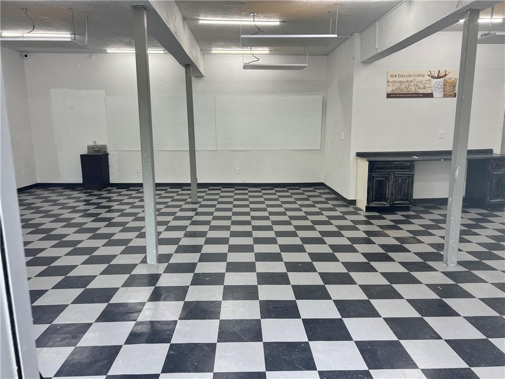 711 providence Street - Photo 5